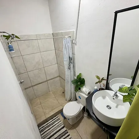 Passifloras Hostel Quepos Exterior photo